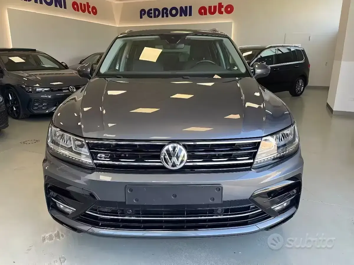 Usata VW Tiguan Advance 150 CV (110 kW) 2020 Grigio scuro metallizzato SUV