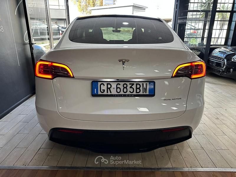 Usado Tesla Model Y Long Range AWD 189 kW (258 CV) 2023 Blanco SUV
