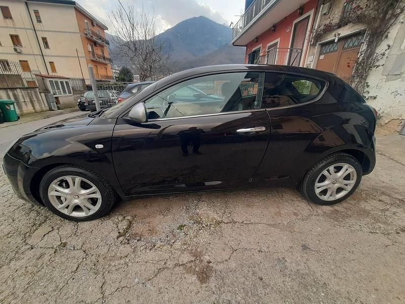 Usata Alfa Romeo MiTo Distinctive 155 CV (114 kW) 2009 Nero Utilitaria