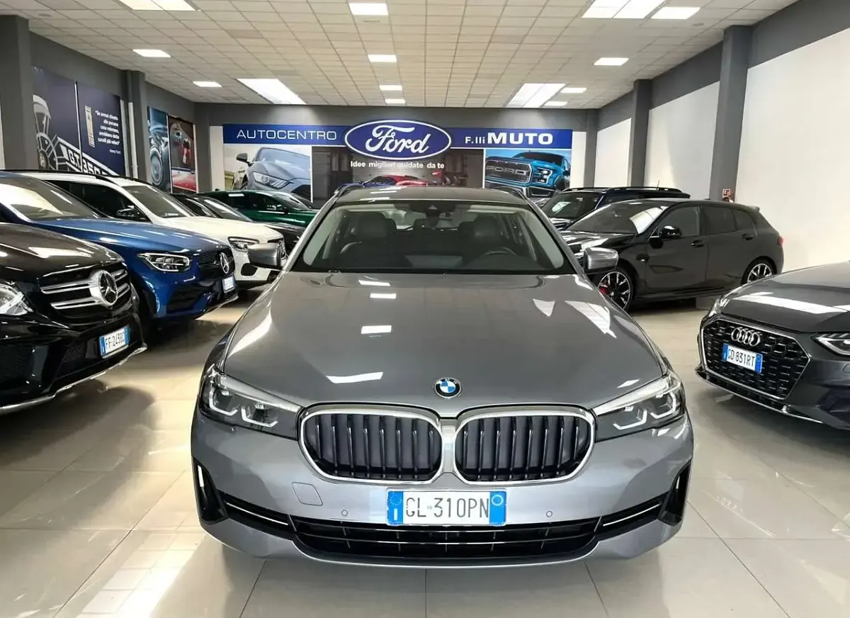 Usata BMW 518 150 CV (110 kW) 2022 Titan silberg Station wagon