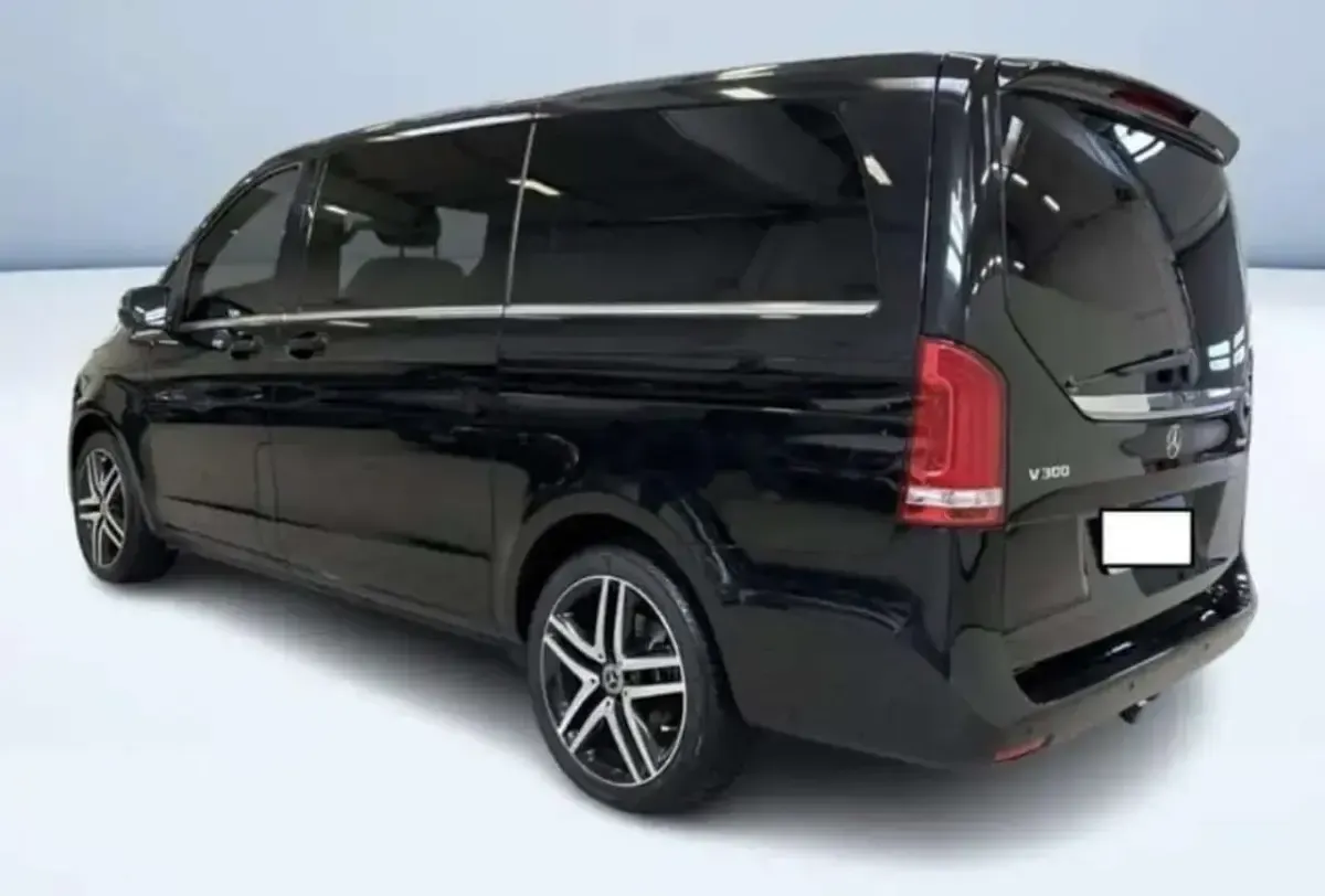 Usata Mercedes V300 AMG 239 CV (175 kW) 2020 Other Monovolume