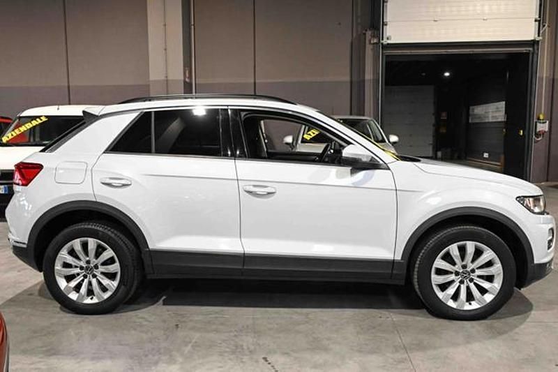 Usata VW T-Roc Advance 150 CV (110 kW) 2021 Bianco pastello SUV