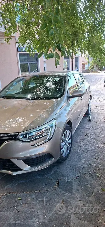Usata Renault Mégane GrandTour 95 CV (69 kW) 2020 Station wagon