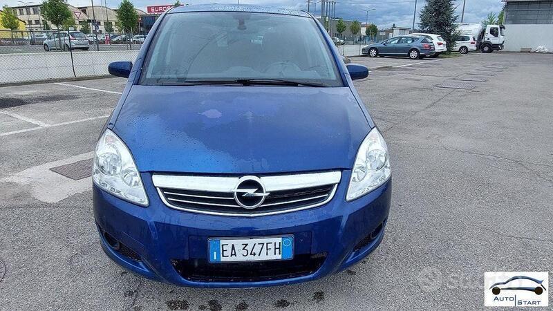 Usato 2009 Opel Zafira 1.6 Benzin 150 CV (3.900 €)