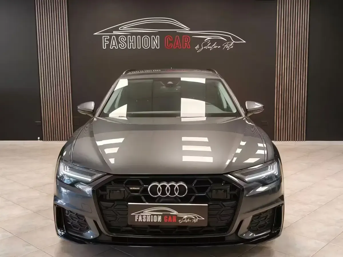Usata Audi A6 203 CV (149 kW) 2024 Grigio Station wagon