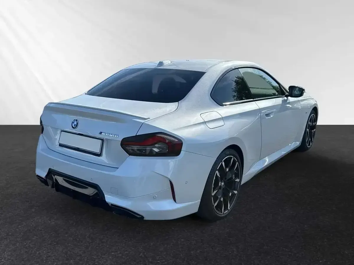 Usata BMW M240 374 CV (275 kW) 2025 Bianca minerale Coupé