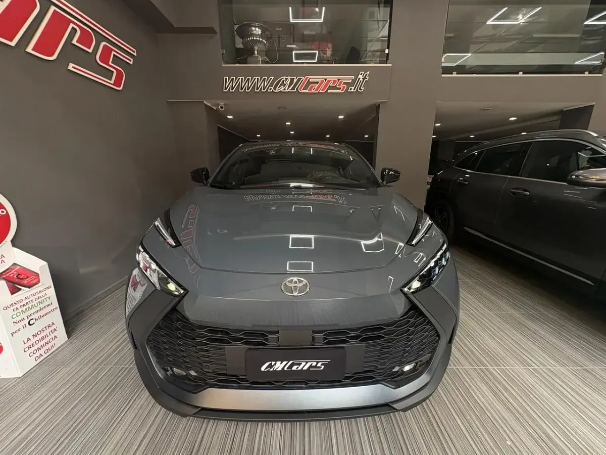 Nuova Toyota C-HR Trend 140 CV (102 kW) 2026 Grigio SUV