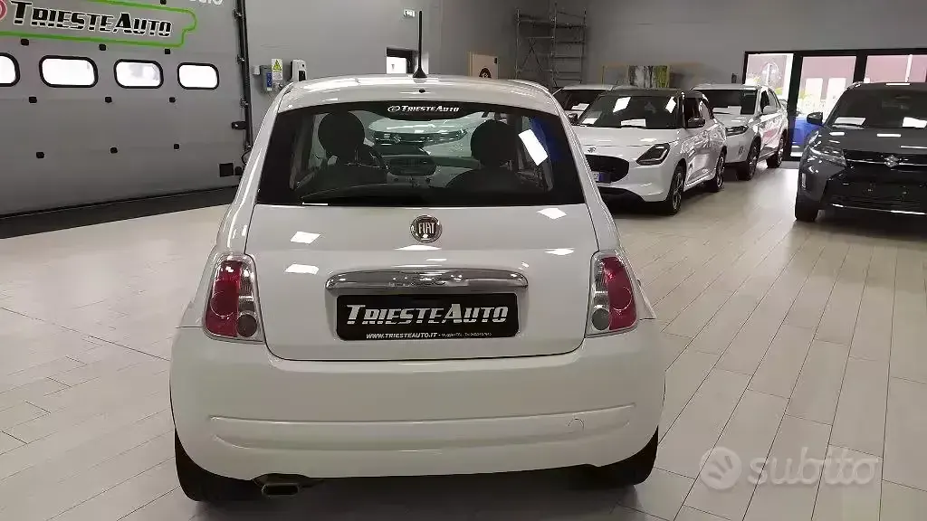 Usata Fiat 500 Lounge 95 CV (69 kW) 2012 Bianco Utilitaria
