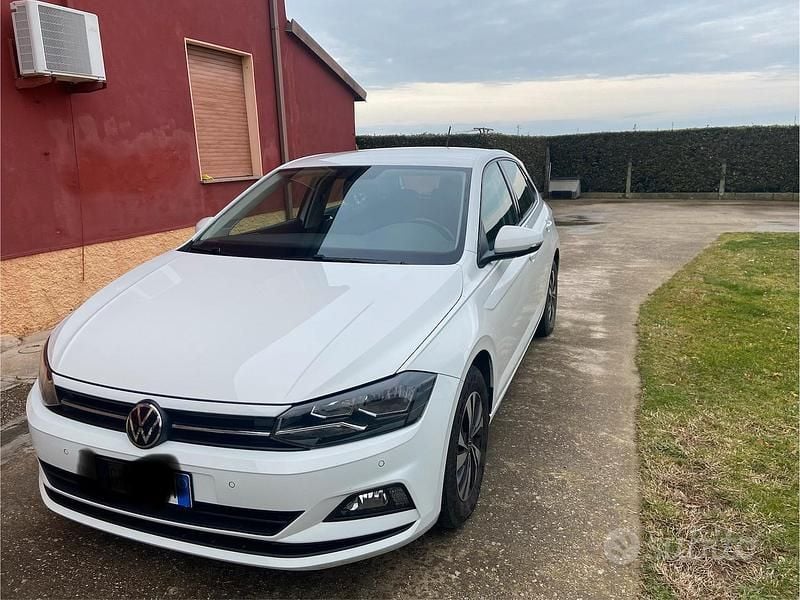 Usata VW Polo 90 CV (66 kW) 2021 Bianco Berlina