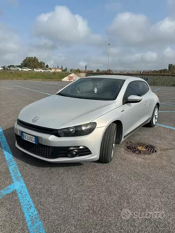 Usata VW Scirocco 140 CV (102 kW) 2011 Grigio Coupé