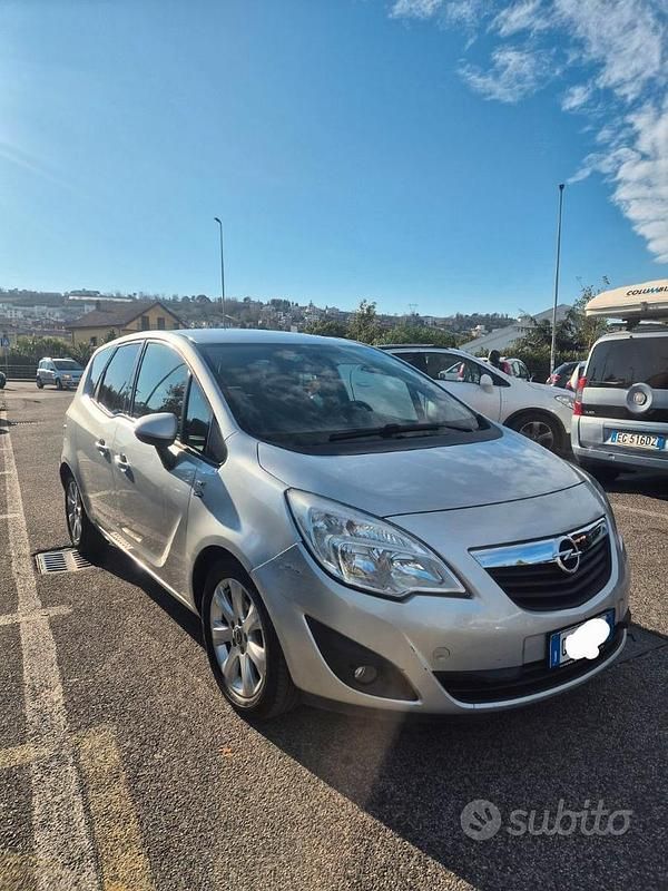 Occasion Opel Meriva 120 ch (88 kW) 2012 Gris Monospace