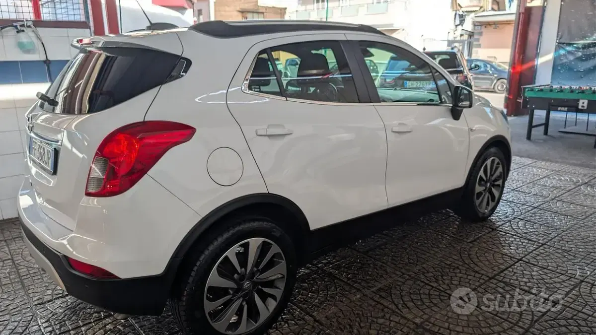 Usata Opel Mokka 116 CV (85 kW) 2016 Bianco SUV