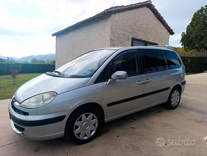 Usata Peugeot 807 136 CV (100 kW) 2007 Grigio Monovolume