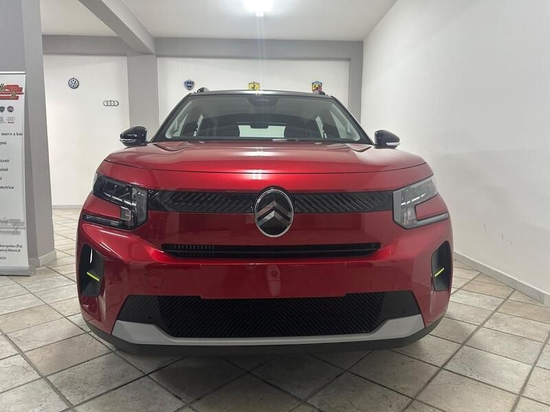 Nuova Citroën C3 100 CV (73 kW) 2025 Rosso Utilitaria