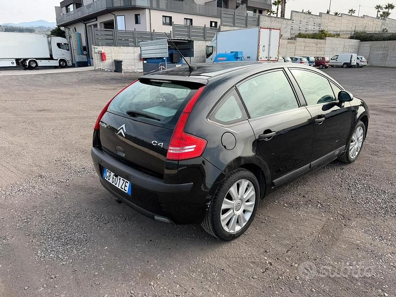 Usata Citroën C4 88 CV (64 kW) 2008 Nero Berlina