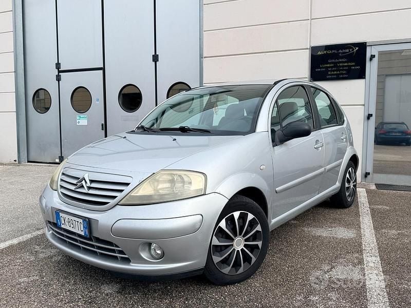 Usata Citroën C3 Exclusive 90 CV (66 kW) 2004 Grigio Berlina
