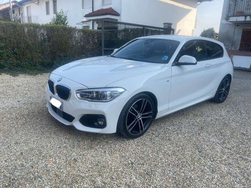 Usata 2018 BMW 118 M Sport Due volumi | 18.000 € (Buon prezzo) - Immagine 1/4