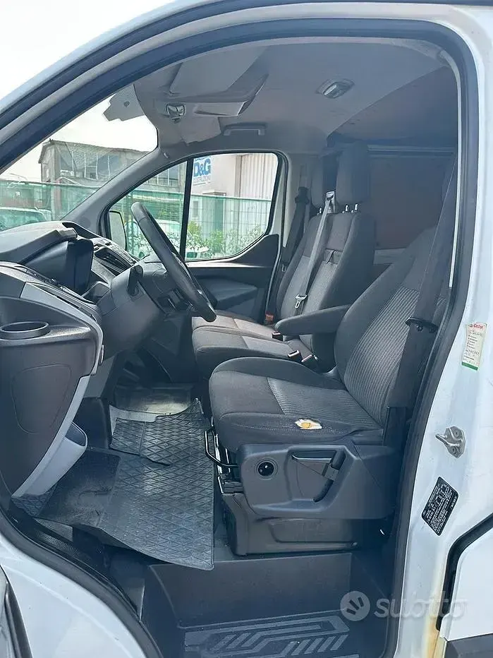 Usata Ford Transit Custom Trend 125 CV (91 kW) 2013 Furgone
