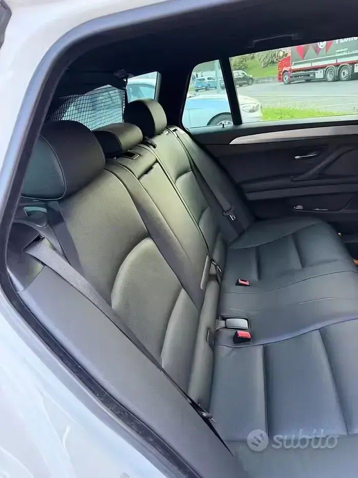 Usata BMW 520 Efficient Dynamics 190 CV (139 kW) 2017 Bianco Station wagon