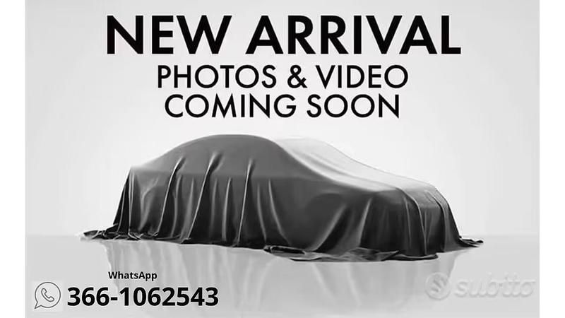 Usata Opel Corsa 65 CV (47 kW) 2012 Rosso Utilitaria