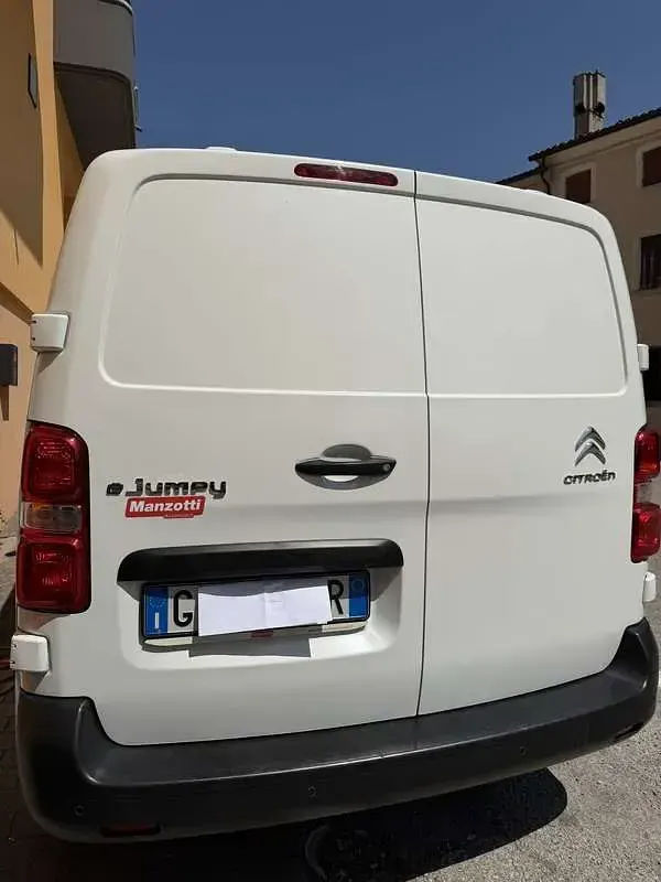 Usata Citroën Jumpy 75 kW (102 CV) 2022 Monovolume