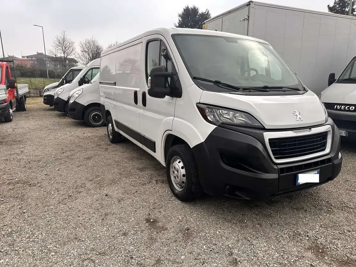 Usata Peugeot Boxer 140 CV (102 kW) 2019 Bianco Furgone