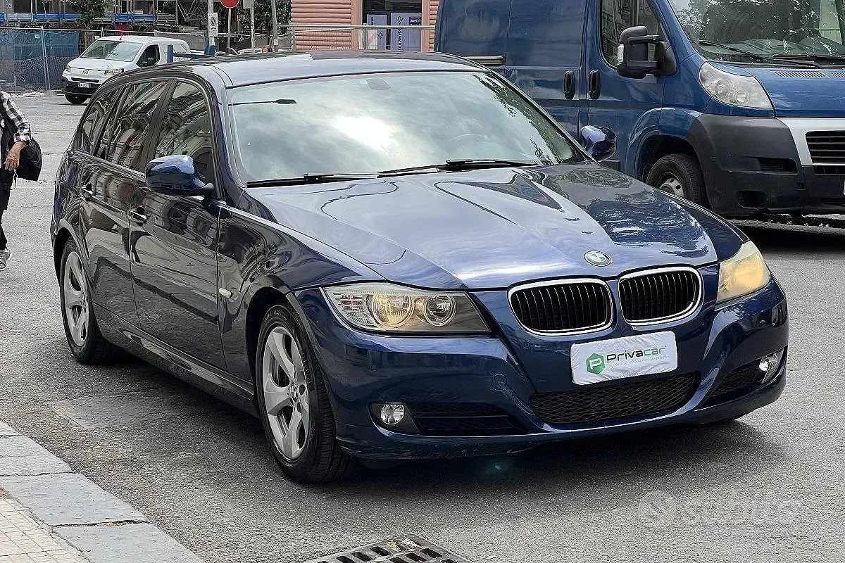 Usata BMW 320 Efficient Dynamics 163 CV (119 kW) 2012 Bluazzurro Station wagon