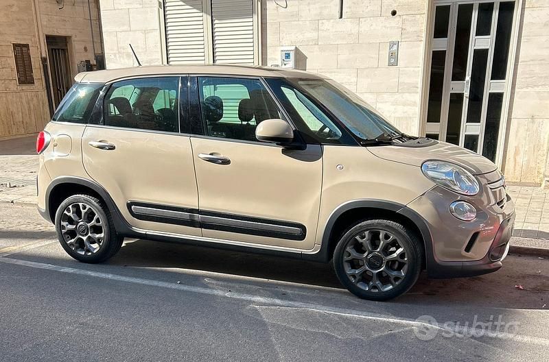 Usata Fiat 500L Trekking 105 CV (77 kW) 2014 Monovolume