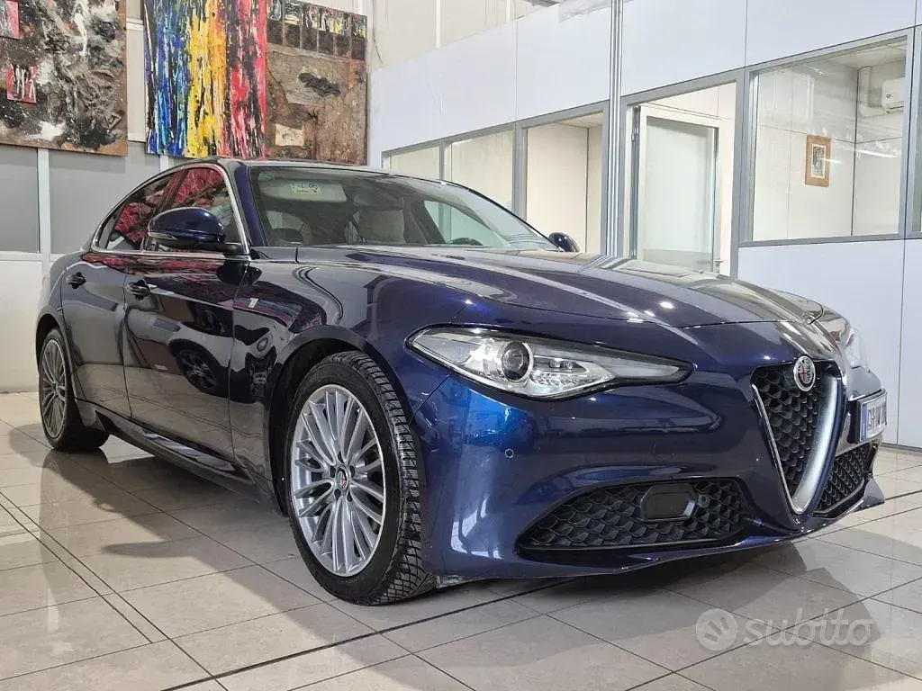Usata Alfa Romeo Giulia Business 190 CV (139 kW) 2021 Bluazzurro Berlina