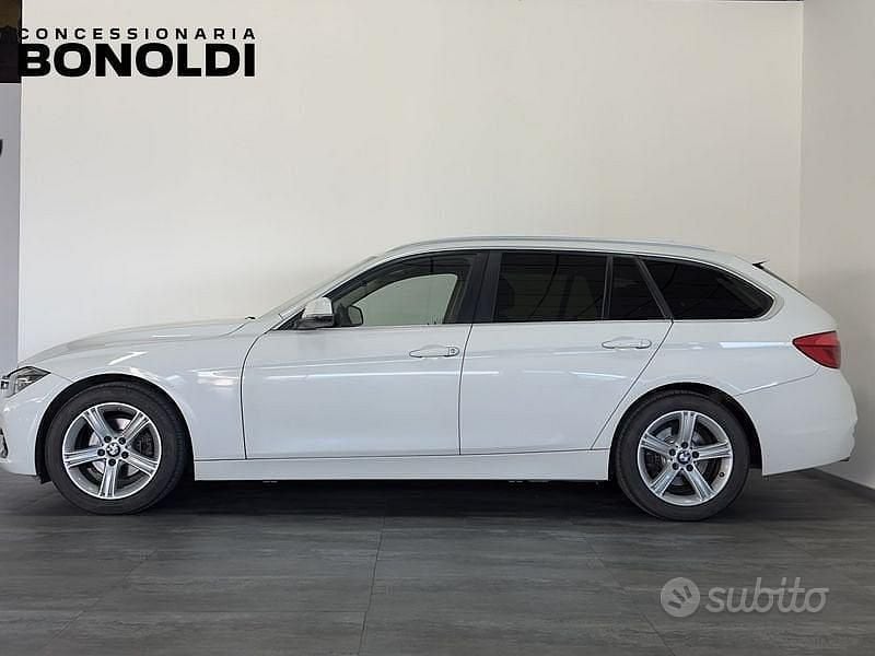 Usata BMW 316 Advantage 116 CV (85 kW) 2018 Bianco Station wagon