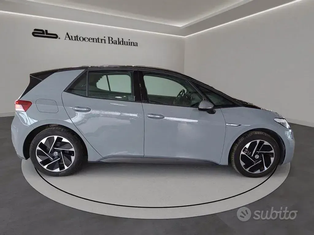 Usata VW ID.3 Active 150 kW (204 CV) 2023 Nero Utilitaria