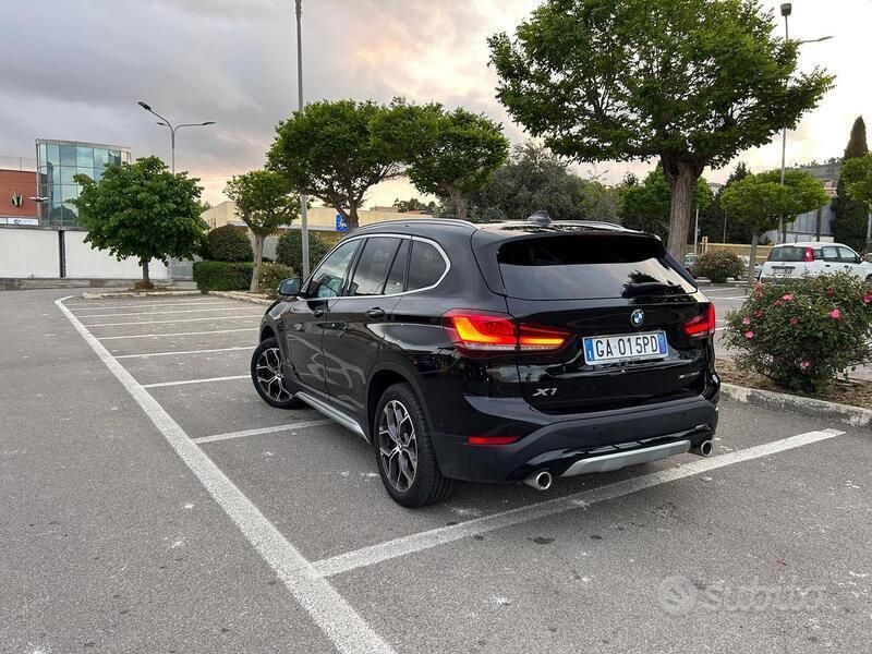 Usata BMW X1 150 CV (110 kW) 2020 Nero SUV