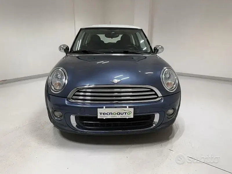 Usata Mini ONE 75 CV (55 kW) 2011 Blu Utilitaria