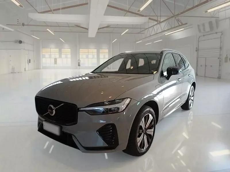 Usata 2024 Volvo XC60 Plus SUV | 41.950 € - Immagine 1/4