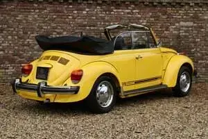Usata VW Käfer 50 CV (36 kW) 1975 Giallo Cabrio