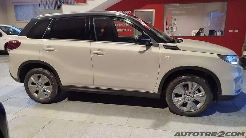 Usata Suzuki Vitara Cool 129 CV (94 kW) 2025 Other SUV