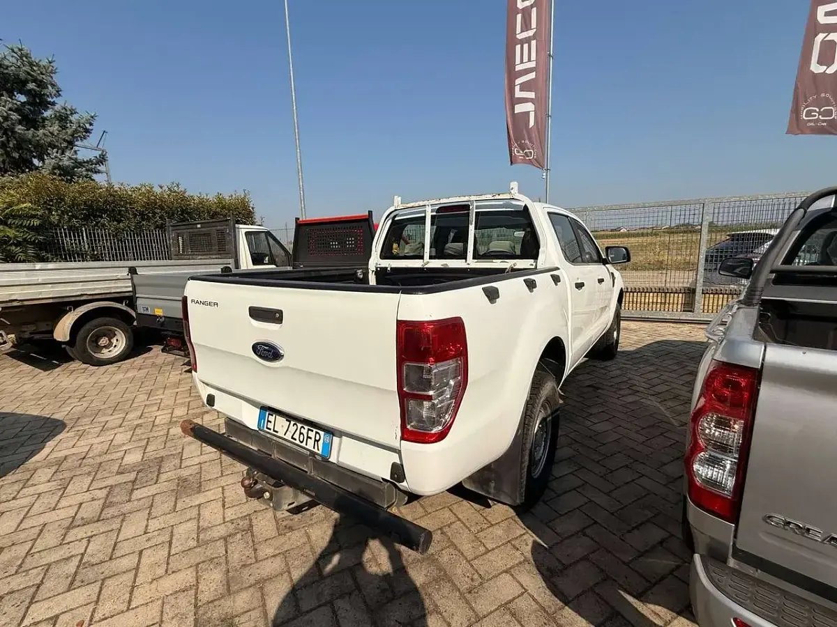 Usata Ford Ranger XL 150 CV (110 kW) 2012 Bianco Pick-up
