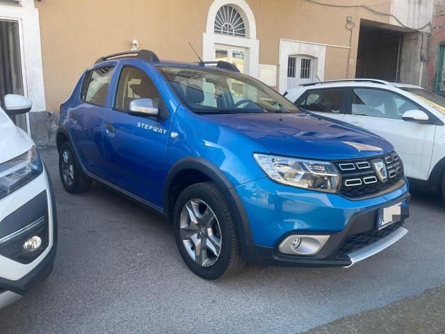 Usata Dacia Sandero Anniversary 100 CV (73 kW) 2020 Blu