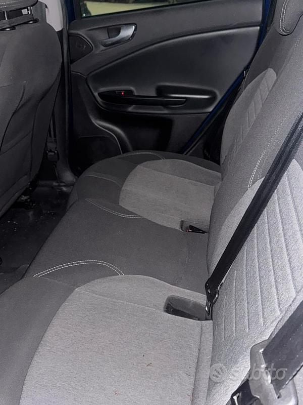 Usata Alfa Romeo Giulietta Super 120 CV (88 kW) 2017 Blu Utilitaria