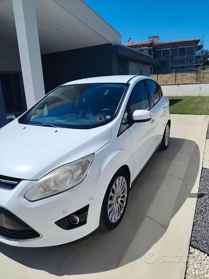 Usata Ford C-MAX Titanium 115 CV (84 kW) 2012 Bianco Monovolume