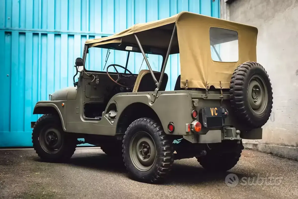 Usata Jeep Willys 60 CV (44 kW) 1970 Verde SUV