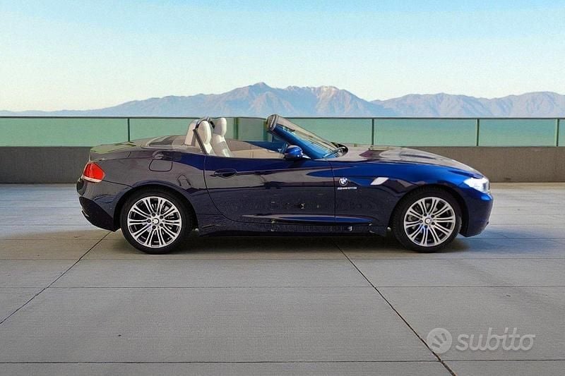 Usata BMW Z4 Efficient Dynamics 204 CV (150 kW) 2010 Blu Cabrio