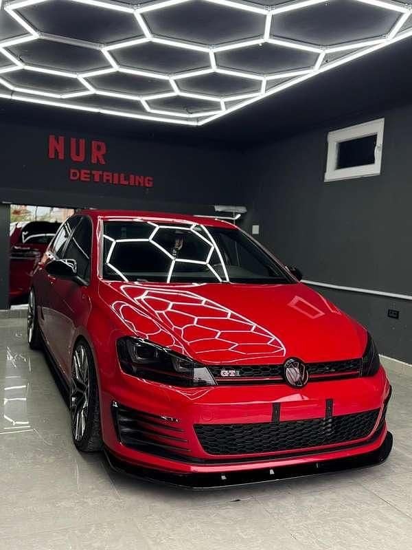 Usata VW Golf VII GTI 230 CV (169 kW) 2013 Berlina