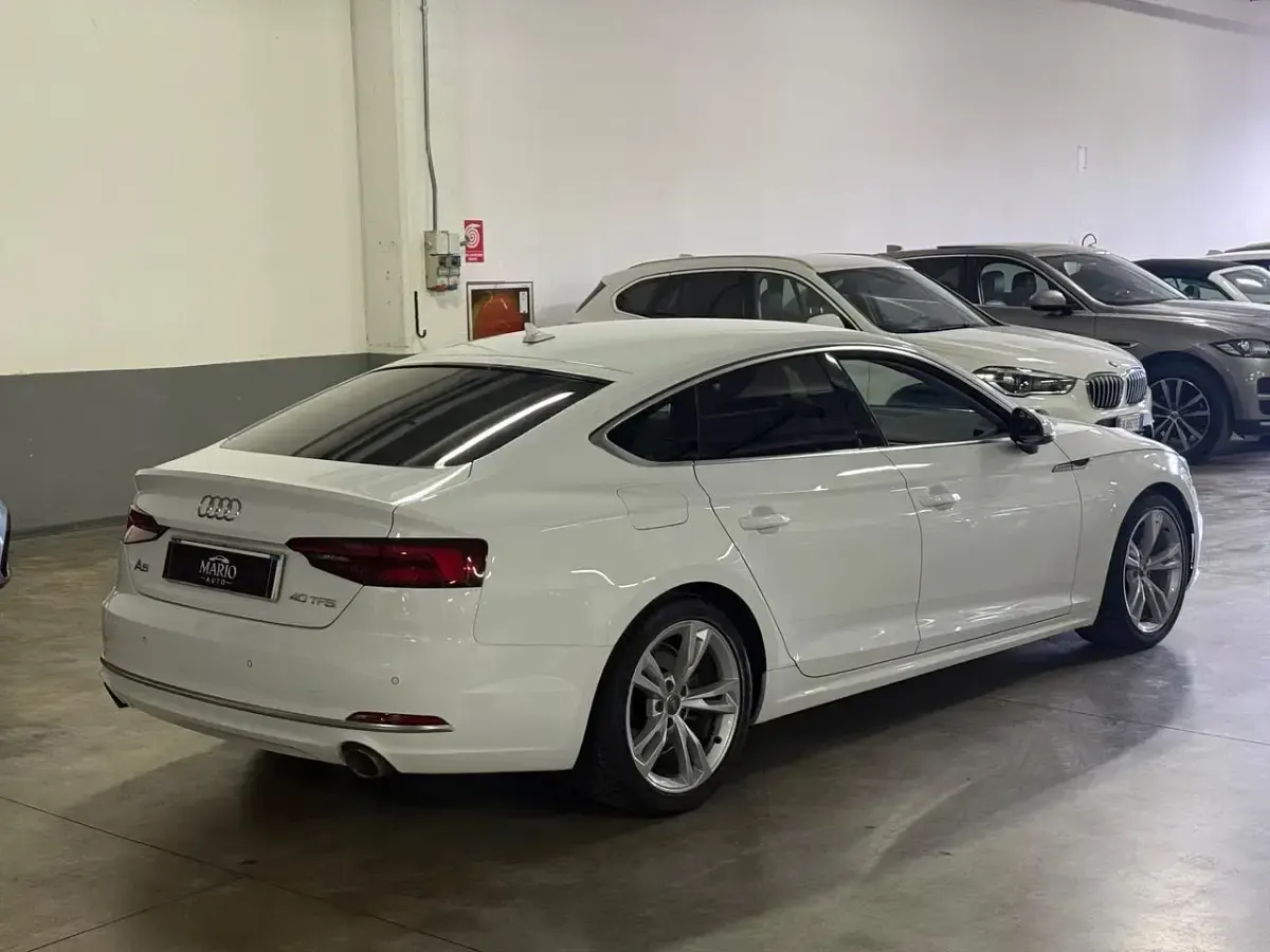 Usata Audi A5 190 CV (139 kW) 2019 Bianco Coupé