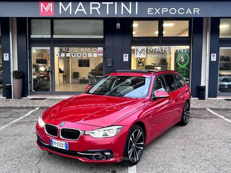 Usata BMW 320 Sport Line 190 CV (139 kW) 2017 Rosso Station wagon