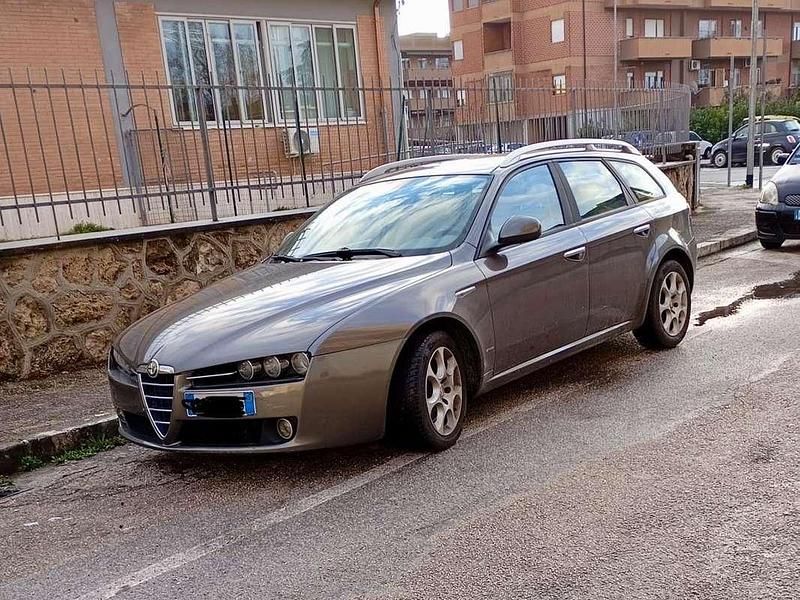 Second-hand Alfa Romeo 159 150 CP (110 kW) 2007 Maro Break