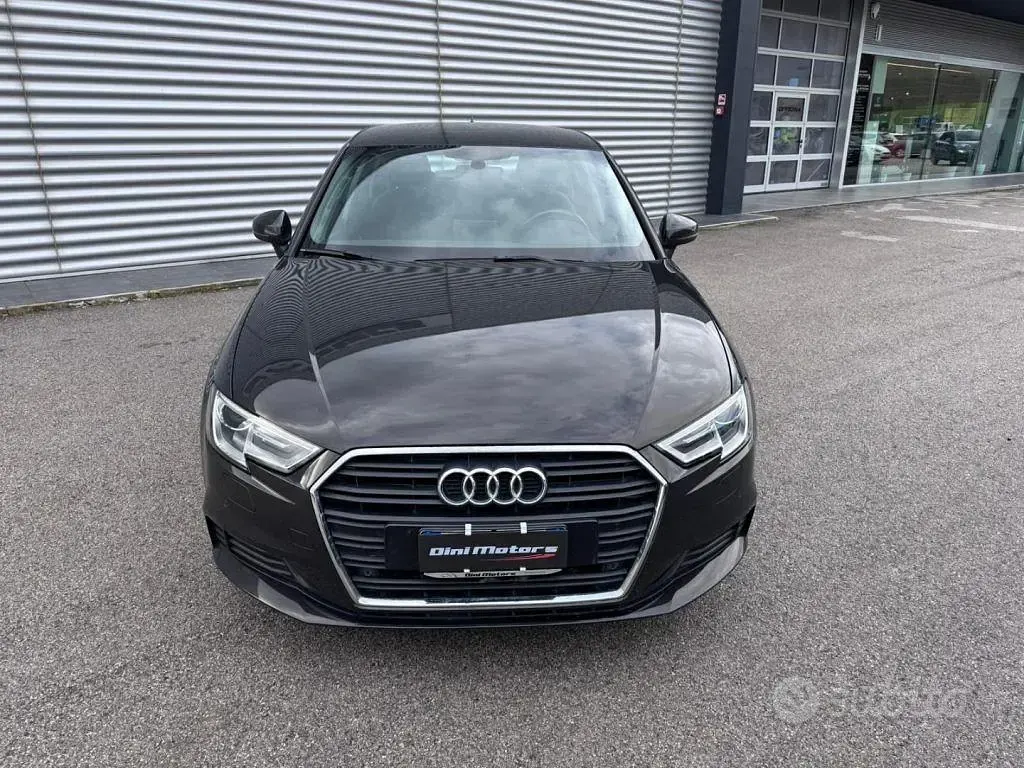 Usata Audi A3 Admired 110 CV (80 kW) 2016 Nero Berlina