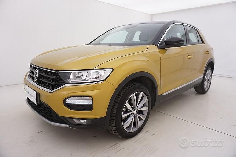 Usata VW T-Roc Style 150 CV (110 kW) 2021 Giallo SUV
