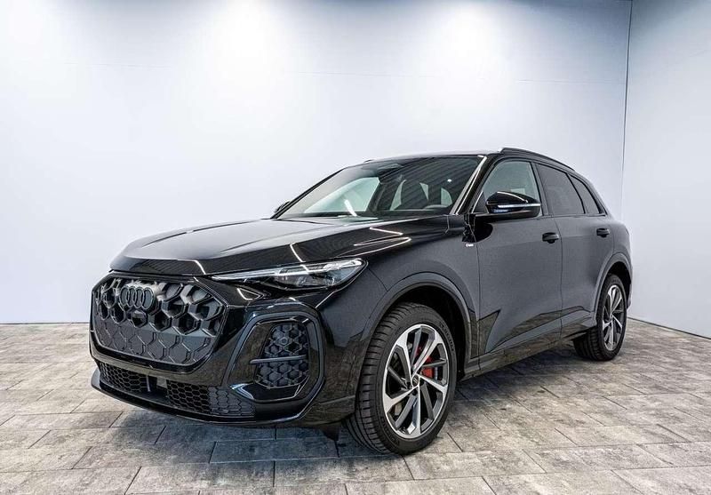 Nuova Audi Q5 S-Line 204 CV (150 kW) 2025 Nero SUV