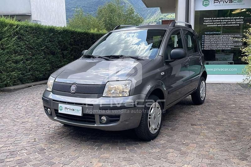 Grigio Usata 2012 Fiat Panda Dynamic Due volumi | 3300 € (Ottimo prezzo) - Immagine 1/4